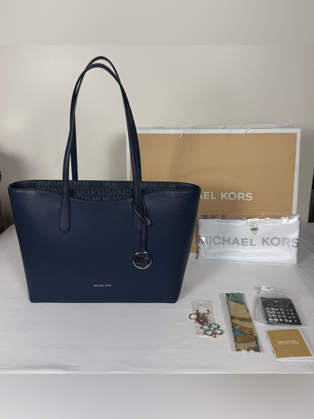 Michael Kors Arden Large Pebbled Leather Tote Bag Admiral Navy Blue - Picture 6 of 16